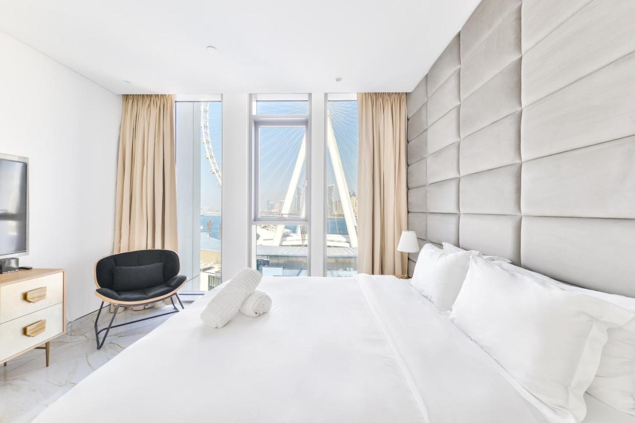 Luxury 2 Bedroom Beachfront Apt W Stunning Sea View Ντουμπάι Εξωτερικό φωτογραφία