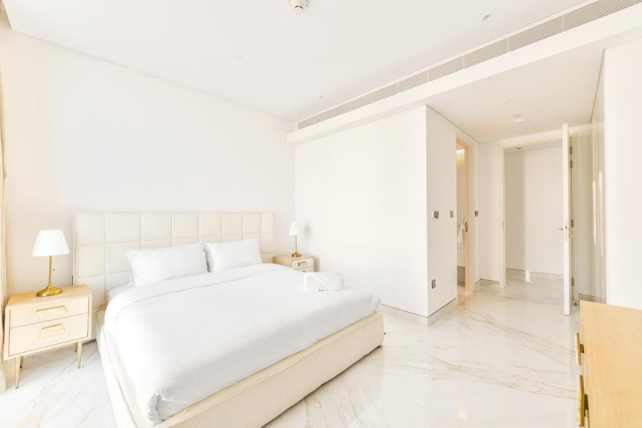 Luxury 2 Bedroom Beachfront Apt W Stunning Sea View Ντουμπάι Εξωτερικό φωτογραφία